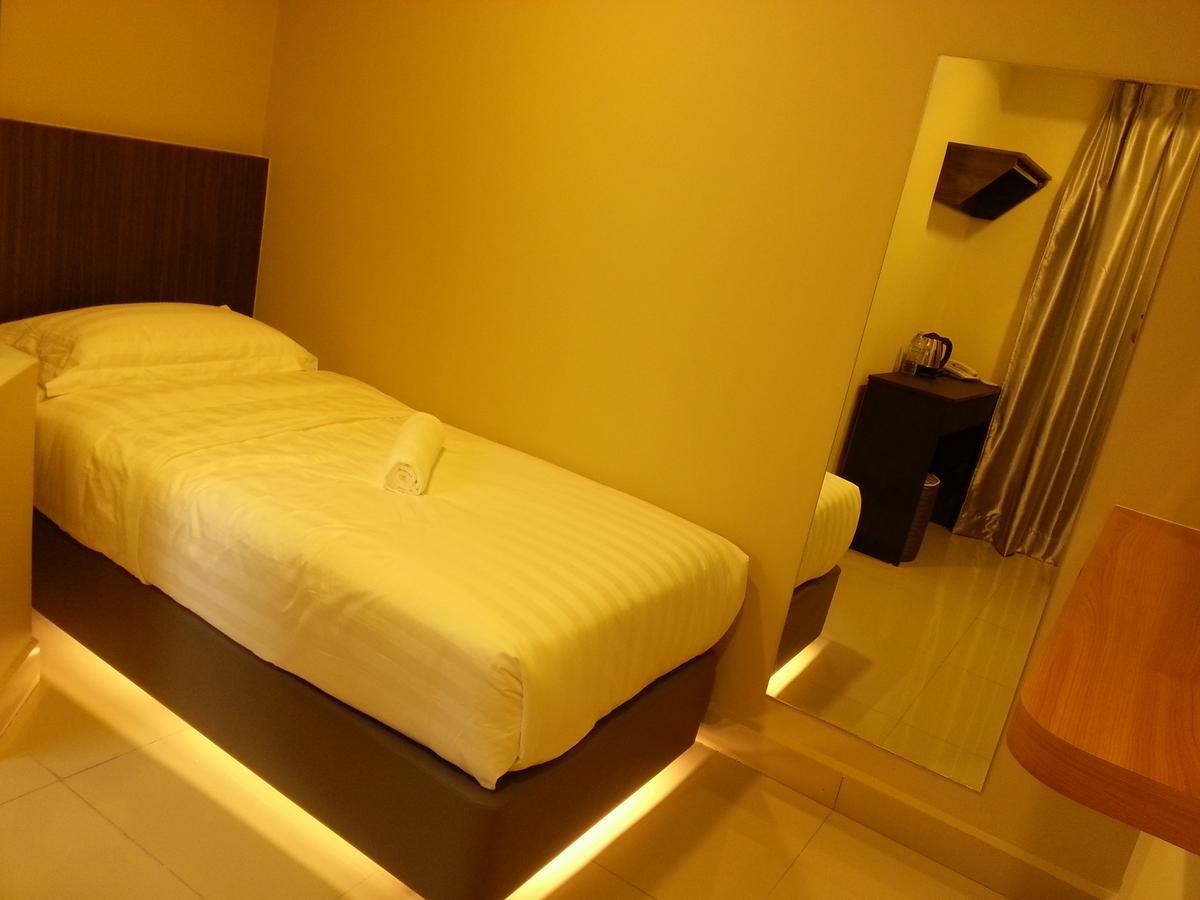 Hotel Vevo Puchong Malaysia Exterior foto